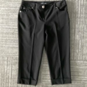 Black Crop Pants with pocket detail 10